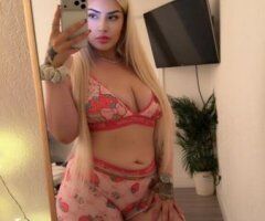 Bubbly Blonde Visiting - 22 - Image 8