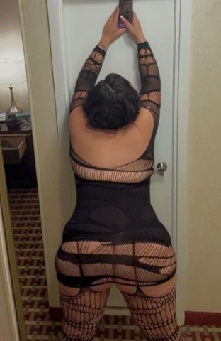 SLUTTY STEP MOM IS WAITING FOR YOU 😈 let me show you what a real THROAT GOAT do - 38 - 1