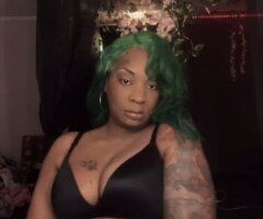 thick 6ft tall Amazon - 36 - Image 9