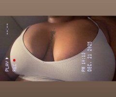 subscribe to my OnlyFans and see this body in action💋 😊 - 25 - Image 3