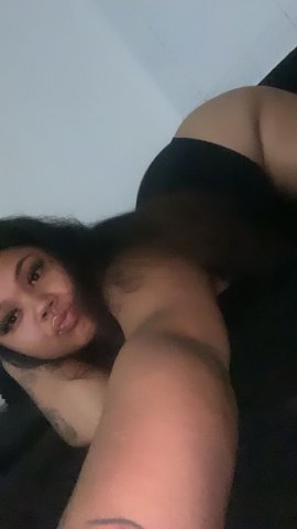5'5 thick thighs🥰curvy boricua babe - 22 - 1