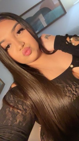 Emily is back in town come feel this juicy wet creamy pussy Available rn! INCALL - 21 - 1