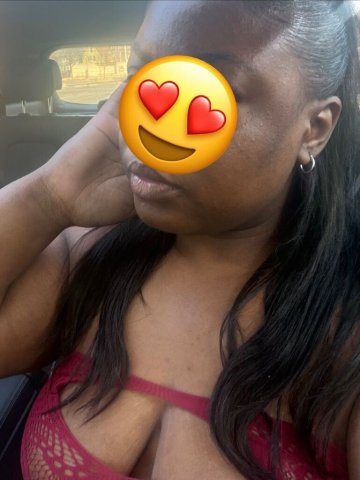 hey lets link **** IN TOWN 2/28- 3/1**** - 31 - 1