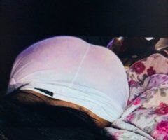 HORNY GIRL - 30 - Image 5