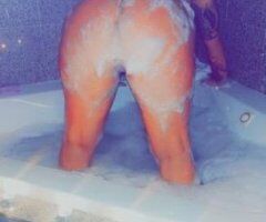 Time To Cum Play Sexy Italian Blonde Bombshell - 35 - Image 2