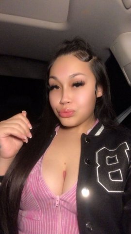 Hey there im Adryana im 5,2 latina /filipino quick visit 15 min 150 (hhr rates are 250$)incalls,outcalls ,Fetish friendly fell free to ask - 19 - 1