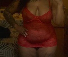 short, flirtatious , sexy 😌😏 they ALWAYS come back 😝😍 - 25 - Image 1