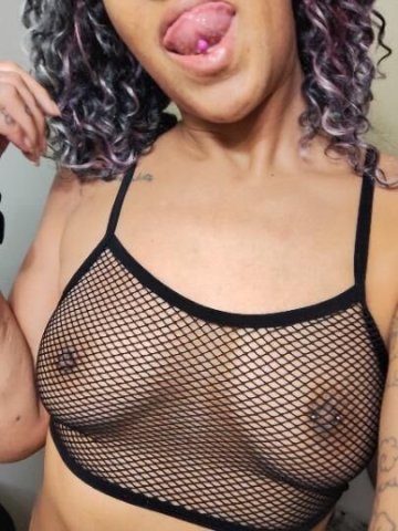 Naked, Feeling Naughty & Hosting Downtown 🍒Now - Friday 🍒1/16 - 1/18 - 31 - 1