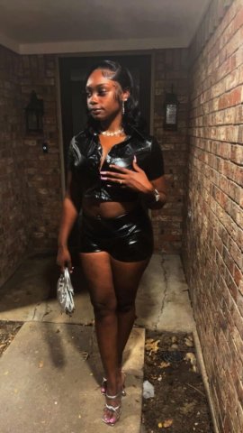 SEXY IS BACKK ❤ - 22 - 1