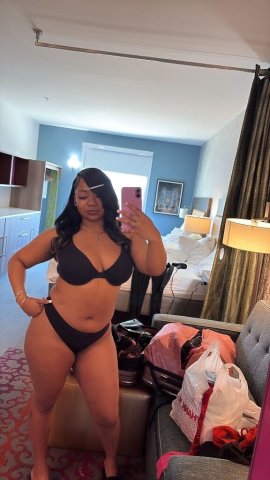 Come See Me 27/4 💦🥂 - 23 - 1