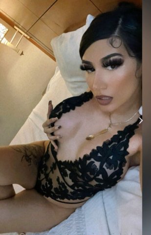 Magical Mia Avail NOW 😉 - 24 - 1