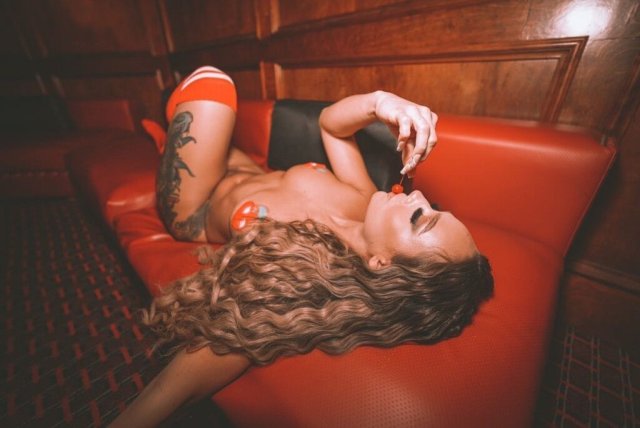 🪄💦CUMMING TO MAKE YOUR DREAMS REALITY🧚🏻☑VERIFIABLE 100% ME🩵 - 26 - 1