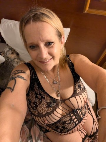 Loanly Cougar waiting for u,Special for 150 - 50 - 1