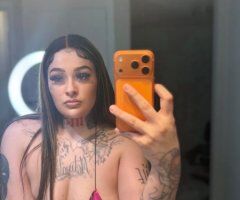 😝💦Freaky with a Fat Azz 🍑Pretty Feet 👣 Pink Shaved Pussy 🌷& Thick - 25 - Image 3