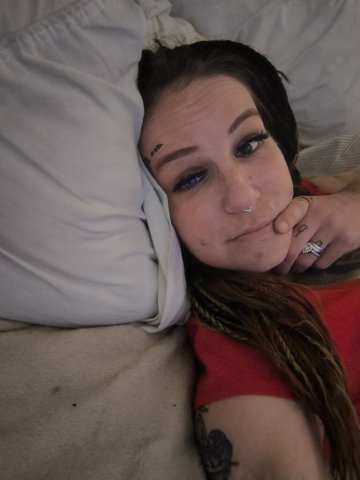 $100: qv special ** heyy tired of the boring girls lol then come play with me - 32 - 1