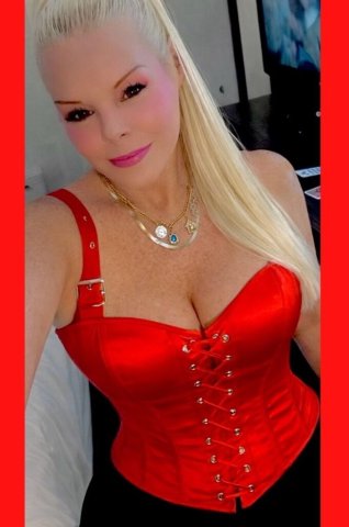🎀MONDAY 🎀 SPECIALS 🎀 ((HALF 140).🎀 ⚫(((Hour 200 )) 🎀 ⚫ INCALL)🩷🎀 ⚫ SEE THE REAL 💯 NO/// BS /((JOIN ME 🎀ON FANSLY ⚫ CANDY 1981))) 🎀⚫ SEXTING ..NEW XXPICS ..VIDS...VIDEO CHAT 🎀⚫ - 44 - 1