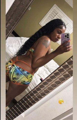 New In Town 💘 Its Tink Baby 😍🌶Available 24/7📲 Incalls - 22 - 1