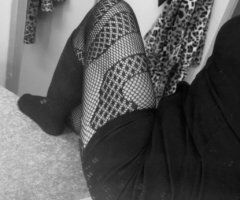 Burlington escorts - Hey Hun Incalls Outcalls Lets Have Fun 😘 No Raw No BBJ Clean Men Only - 25
