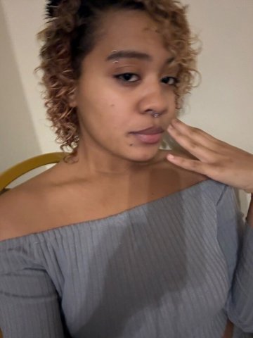 Lightskin and not much tatted - 20 - 1