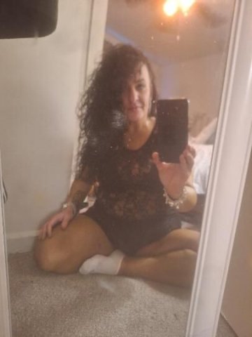 mature respectful gentlemen preferred - 40 - 1