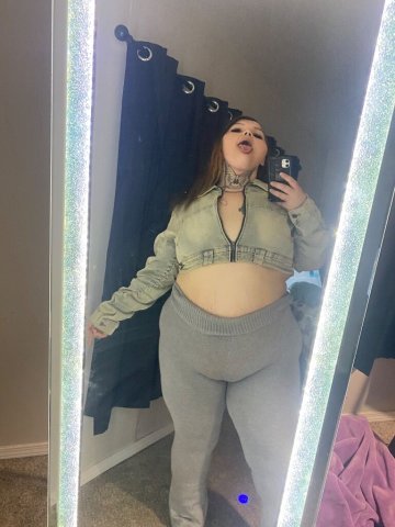 YOUNG FREAKY THICK SNOW WHITE BBW ❄🩷💦INCALL OUTCALL AND CARPLAY☎🏨TUESDAY NIGHT DEALS🩷💰SOLO AND 3SOMES AVAILABLE👅. GFE, BBJ, BARE, ALL FETISHES.💋❤️I CAN VERIFY ANYWAY NEEDED‼‼BEST WHITE TIGHT CREAMYPUSSY💦🌊SLOPPY WET HEAD🫧👅 - 23 - 1