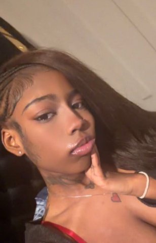 New in town 😛 ft shows & pictures for sell 🫣 - 27 - 1