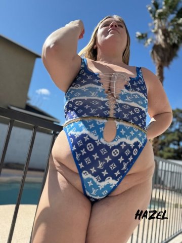 Snowbunny Bombshell - 23 - 1