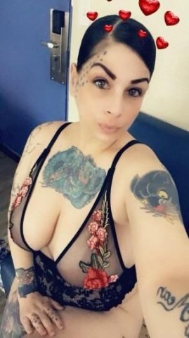 😜YOUR FAVORITE COCK🍆 GOBBLER😝 PERFECT 38DD'S😍 THICK THIGHS😍 - 27 - 1