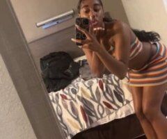 Bakersfield escorts - SLIM & CURVY 🍑 - 23