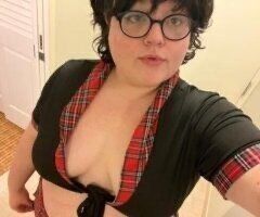 Durham's fave PAWG - 24 - Image 2