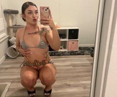 OUTCALLS ONLY SEXY LITTLE WHITE GIRL 💋 - 23 - Image 4