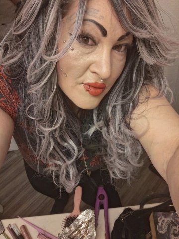 doing quick visit and hr specials new location come see me before i leave the area gentleman!!! Ready to get drained - 37 - 1