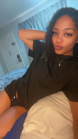 real pretty and freaky 🥰 - 24 - 1