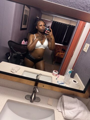 fine and sexyy ready to satisfy all your needs daddy💦😛 - 20 - 1