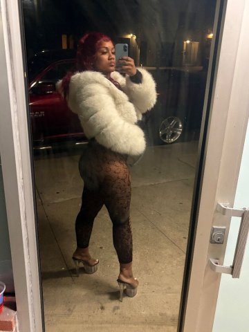 Let ME cumm Over 🤩 Extremee SQuiterrrr💦💦CAUTION SLiiPPEry When WETT .⚠⚠⚠ - 25 - 1