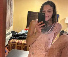 Baton Rouge escorts - That real late night creep - 39