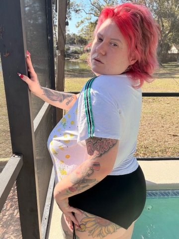 On my way if anyone wants to help me shoot and has kayak or paddle board, meet me at Rainbow ❤️❤️ Going to paddle board the springs and shoot content looking for air bnb trade! - 34 - 1