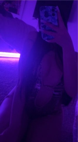 MILPITAS CARFUN 🍒 petite & tight cuban mami 🌹 - 21 - 1
