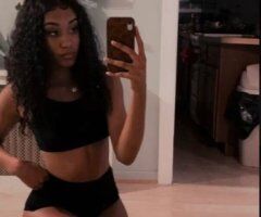 Ebony Queen - 34 - Image 3