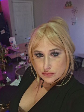 porn star looking to show you best experience ever.only in town for 1 day.prebook while you can. - 38 - 1