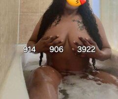 sexy latina with big booty and big tits 🍑🍒 real pictures 📸 bbj 👅 - 26 - Image 4
