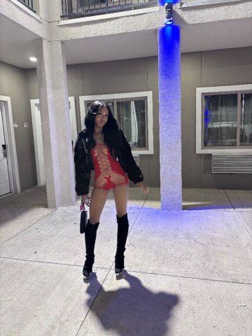 WET AND READY TO PLAY, CREOLE PETITE AND READY TO BE YOUR TREAT😍 BELLEVUE INCALL😍 - 19 - 1