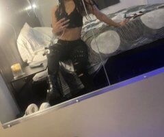 Chicago escorts - 💕LIGHT SKINNED, BIG BOOTY IN CHICAGO SOUTH SUBURBAN AREA💕 NO CATFISH!! REAL PICS!! - RIVERDALE, DOLTON, CALUMET PARK, CALUMET CITY, BLUE ISLAND & NEARBY!! - 99