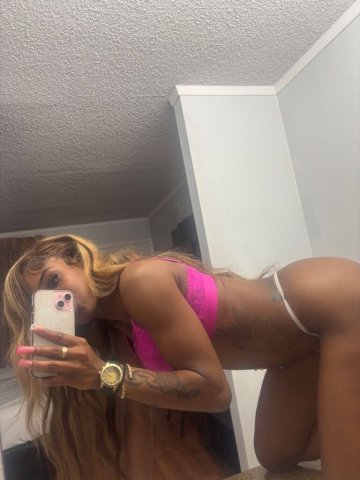 Slim thick & Petite🍫 Come Drown 💦 Pretty😻incalls only rn - 22 - 1