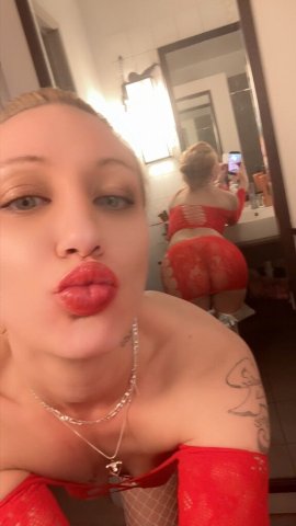2 GIRL SPECIAL QV 350 OR ONE GIRL 160 QV INCALL FULL SERVICE SPECIAL CUM SEE ME DADDY YOU WIL NOT LEAVE DISAPONTED DISSATISFIED OR DISAPOINTED MY MISSION IS TO PLEASE NOT TEASE - 29 - 1