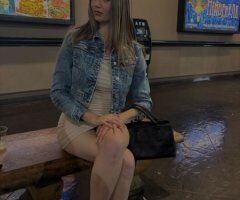 available now - incall and outcall - 21 - Image 1