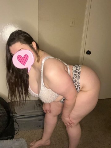 ➡📞 OUTCALLS ⬅📞💋 ONLY IN TOWN FEW MORE DAYS! Soft, Sweet and Ready to Please 💦 Outcalls 📲 - 25 - 1