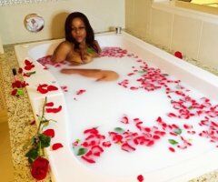 Come See Me 👈💋 - 50 - Image 2
