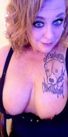 Fetish-Friendly (40) | Best Service Guaranteed | Host/Visit/Car | Snap Only - 40 - 1