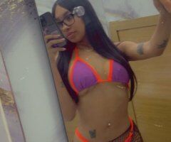 I'm a sexy and horny young woman 🌺 I'm available, send me a message. - 25 - Image 2